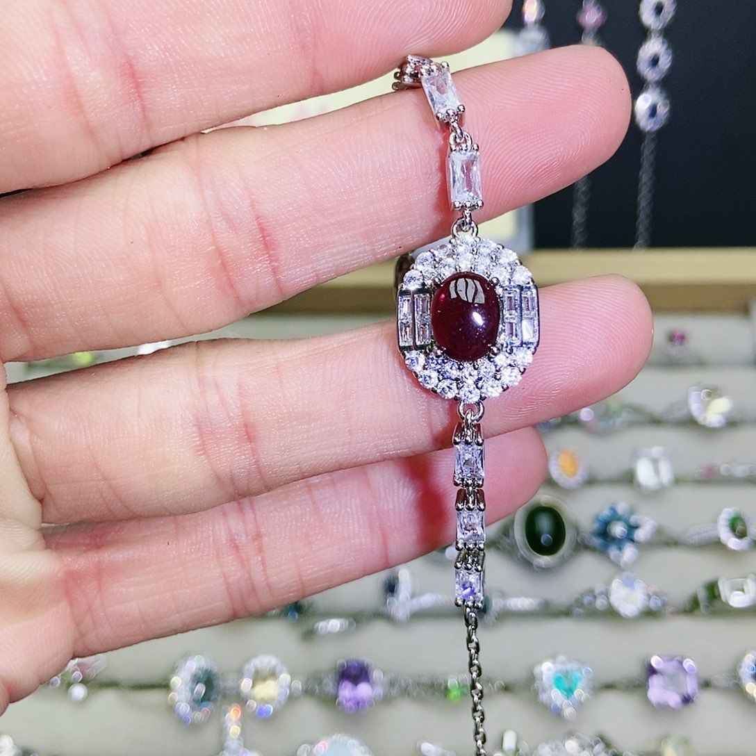 【闪购商品】未镶嵌手链石榴石