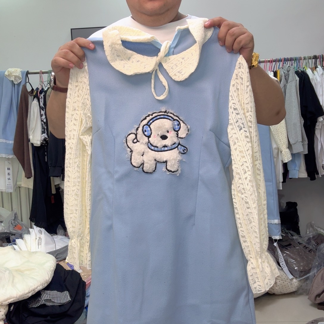 蓝色狗短裙子333333