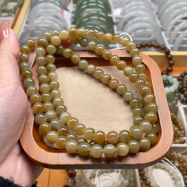 和田玉珠串8mm未镶嵌