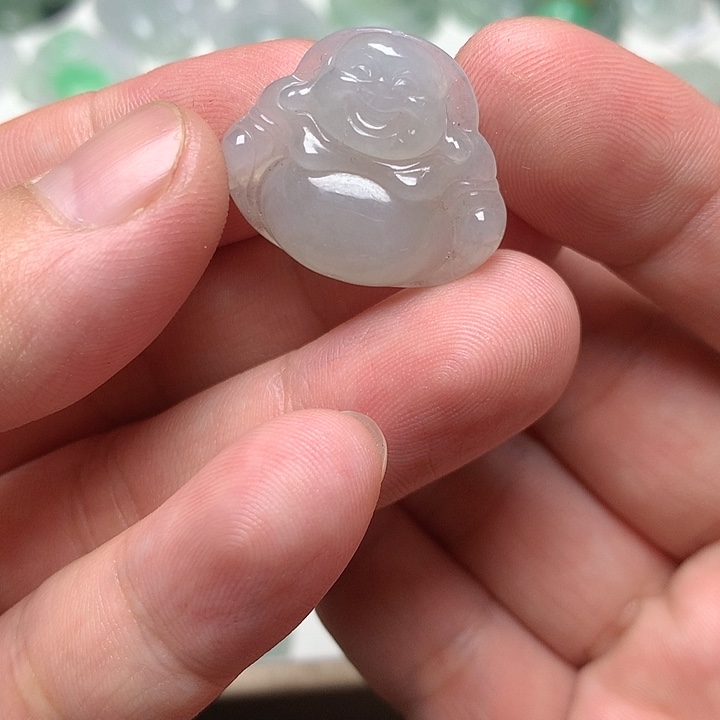 翡翠颈饰未镶嵌佛