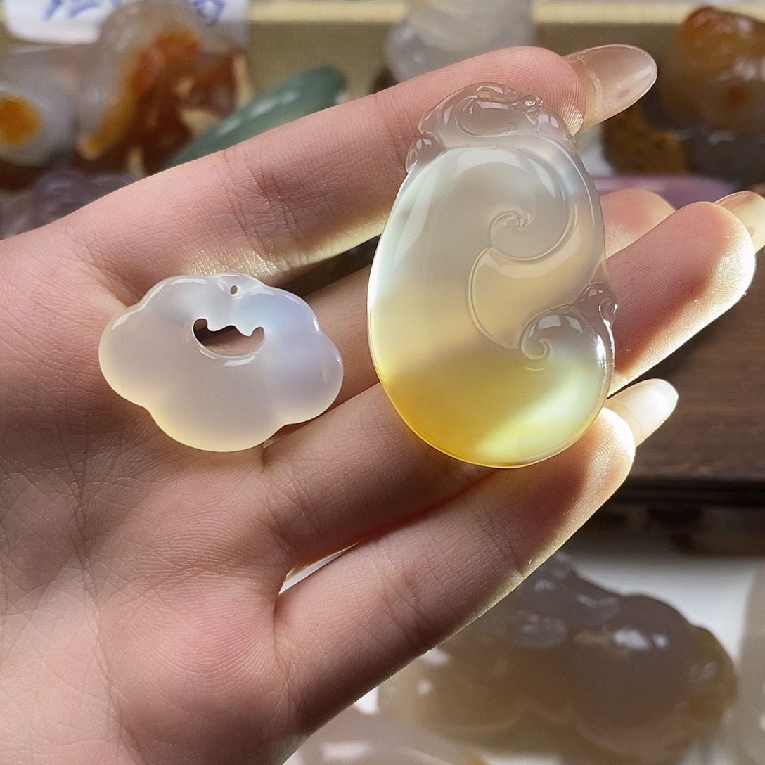 玛瑙/玉髓未镶嵌颈饰