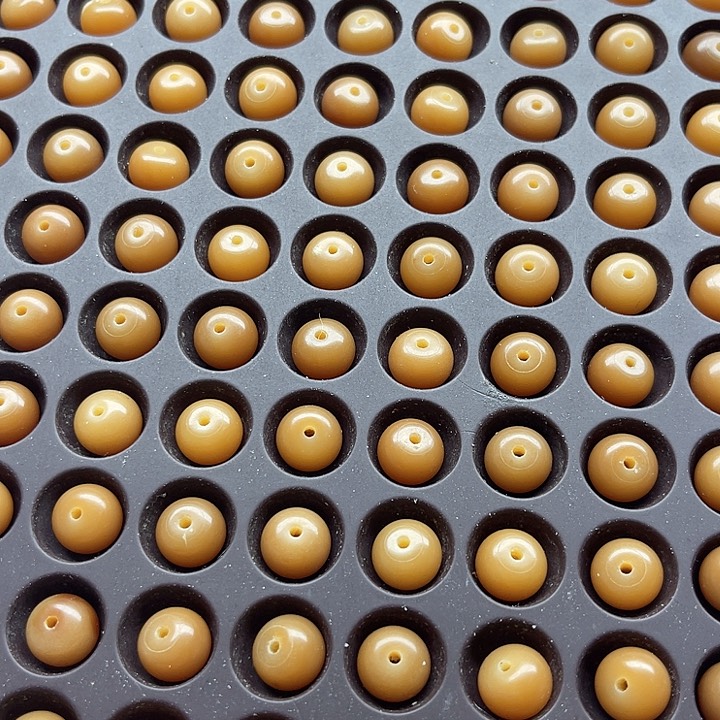 白玉菩提吊坠微瑕10风化苹果190颗