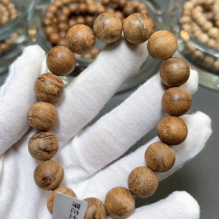 沉香手串芽庄红土沉1.2多12克珍藏品