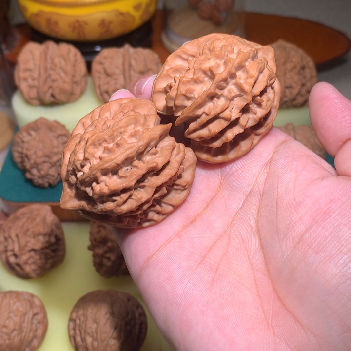 文玩核桃把件曹大龙