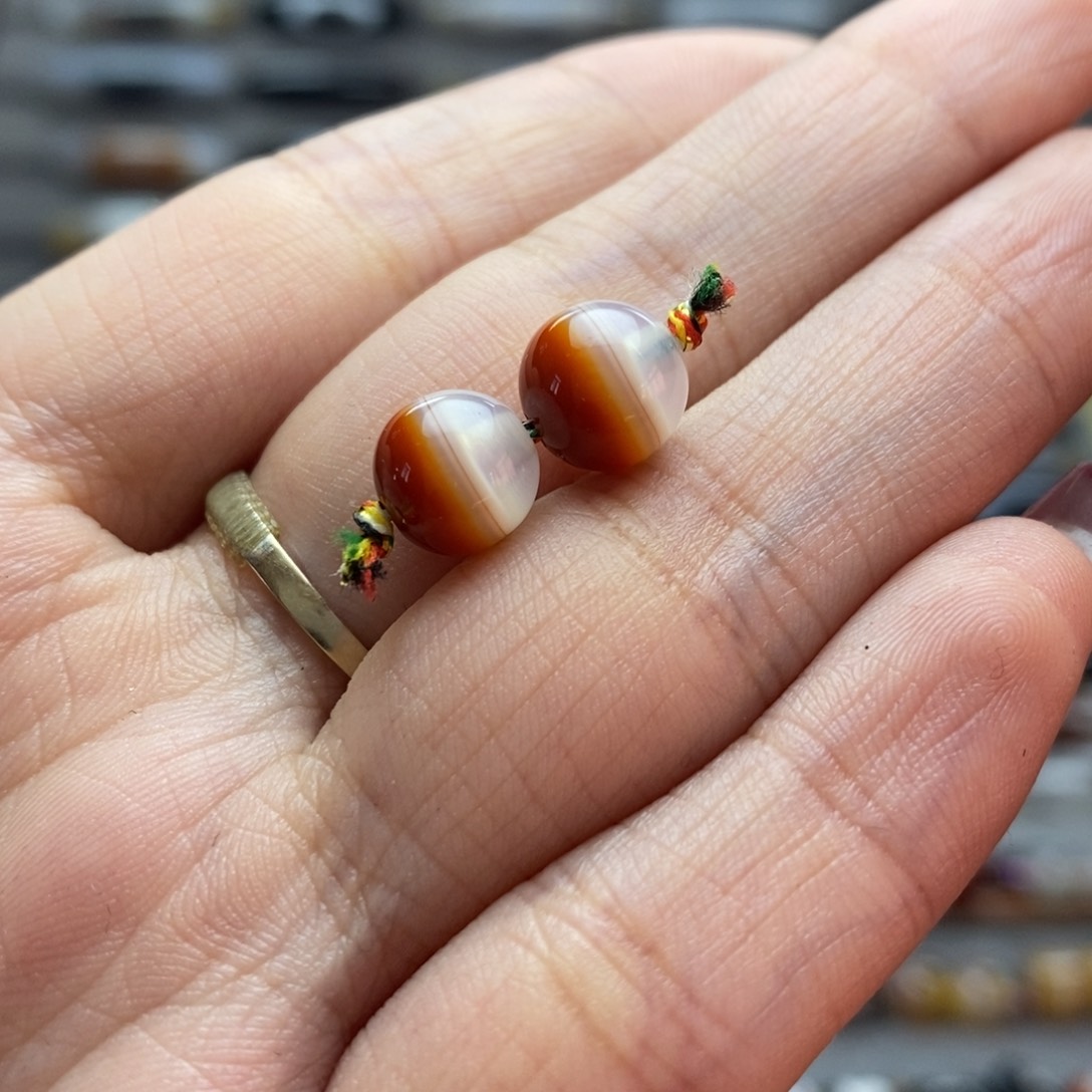 玛瑙/玉髓颈饰未镶嵌坦****麻