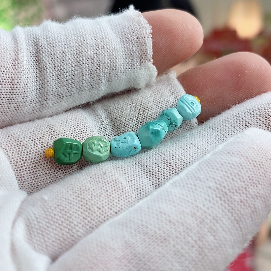 绿松石珠宝奇石未镶嵌