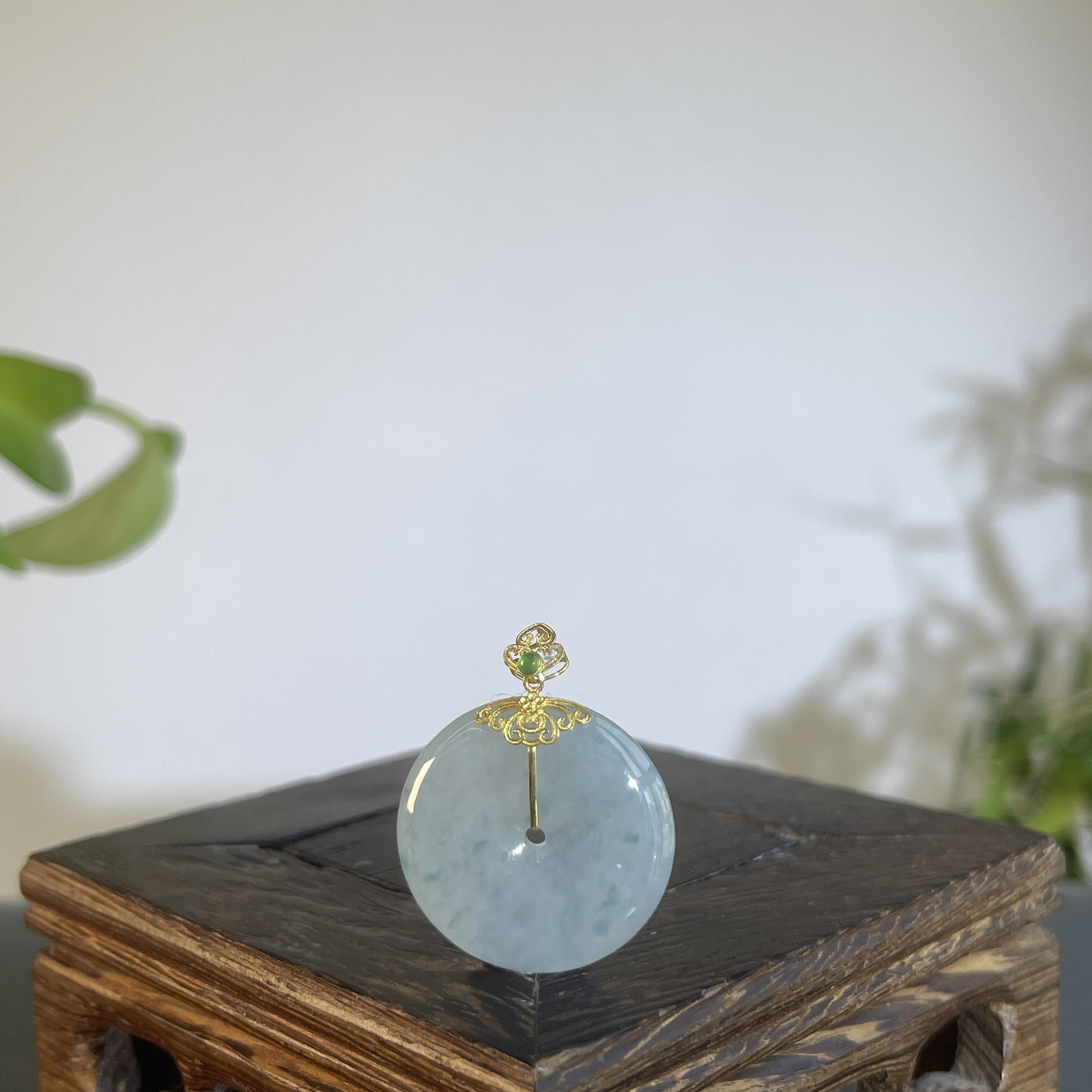 JCB12-75   天然缅甸A货翡翠  18K镶嵌平安扣