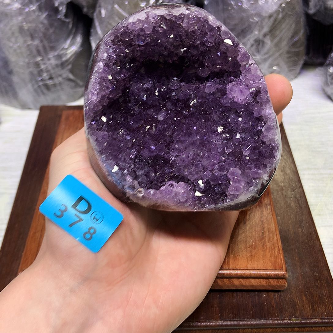 紫晶大型摆件（非配饰）未镶嵌