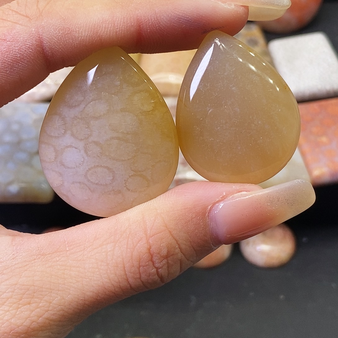 硅化玉颈饰合金北*魚