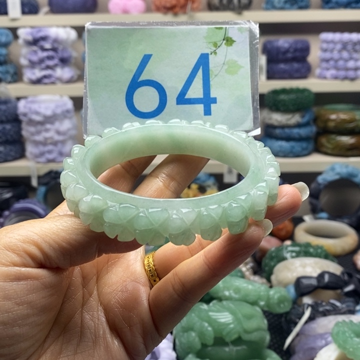 未镶嵌手镯石英岩玉