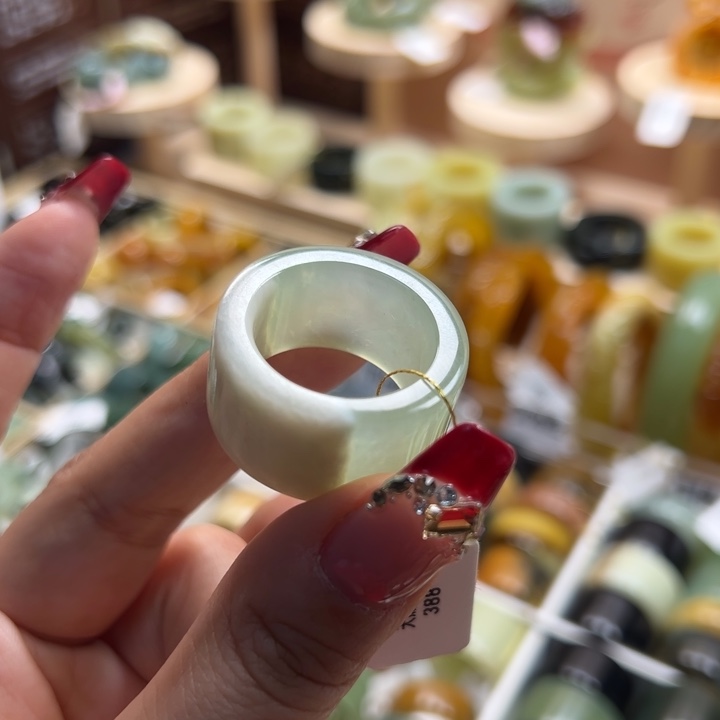 蛇纹石玉戒指未镶嵌内径20.6