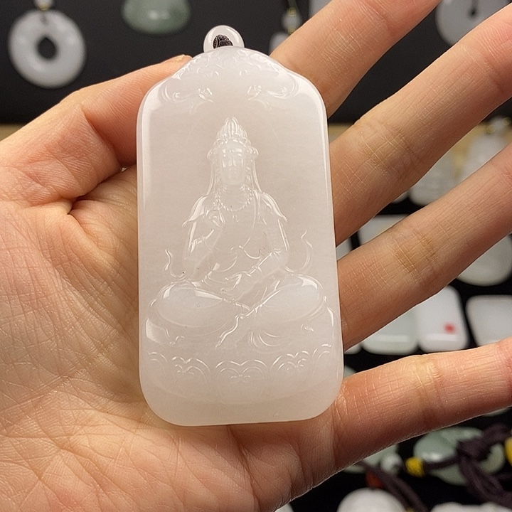 石英质玉颈饰未镶嵌〆*风