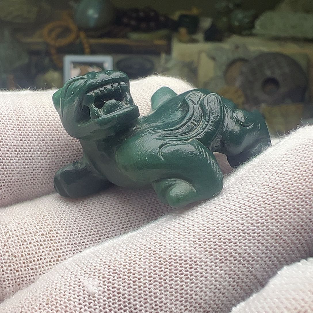 S***o和田玉（糖玉）未镶嵌颈饰