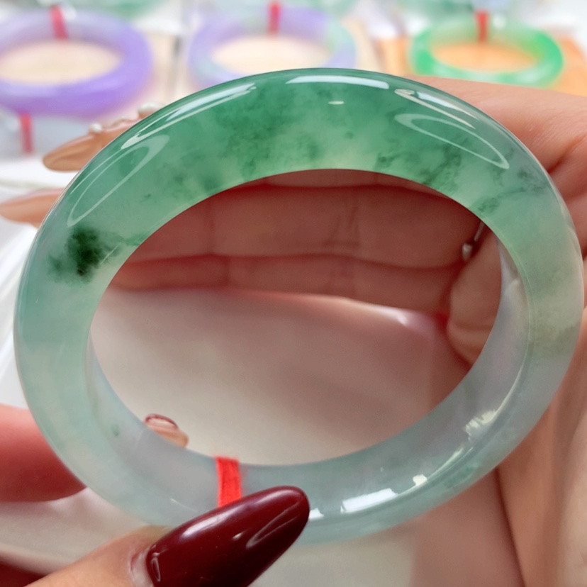 【闪购商品】翡翠手镯未镶嵌师妹