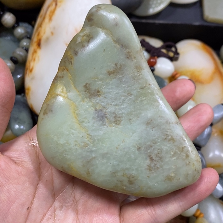 和田玉（糖玉）未镶嵌挂件