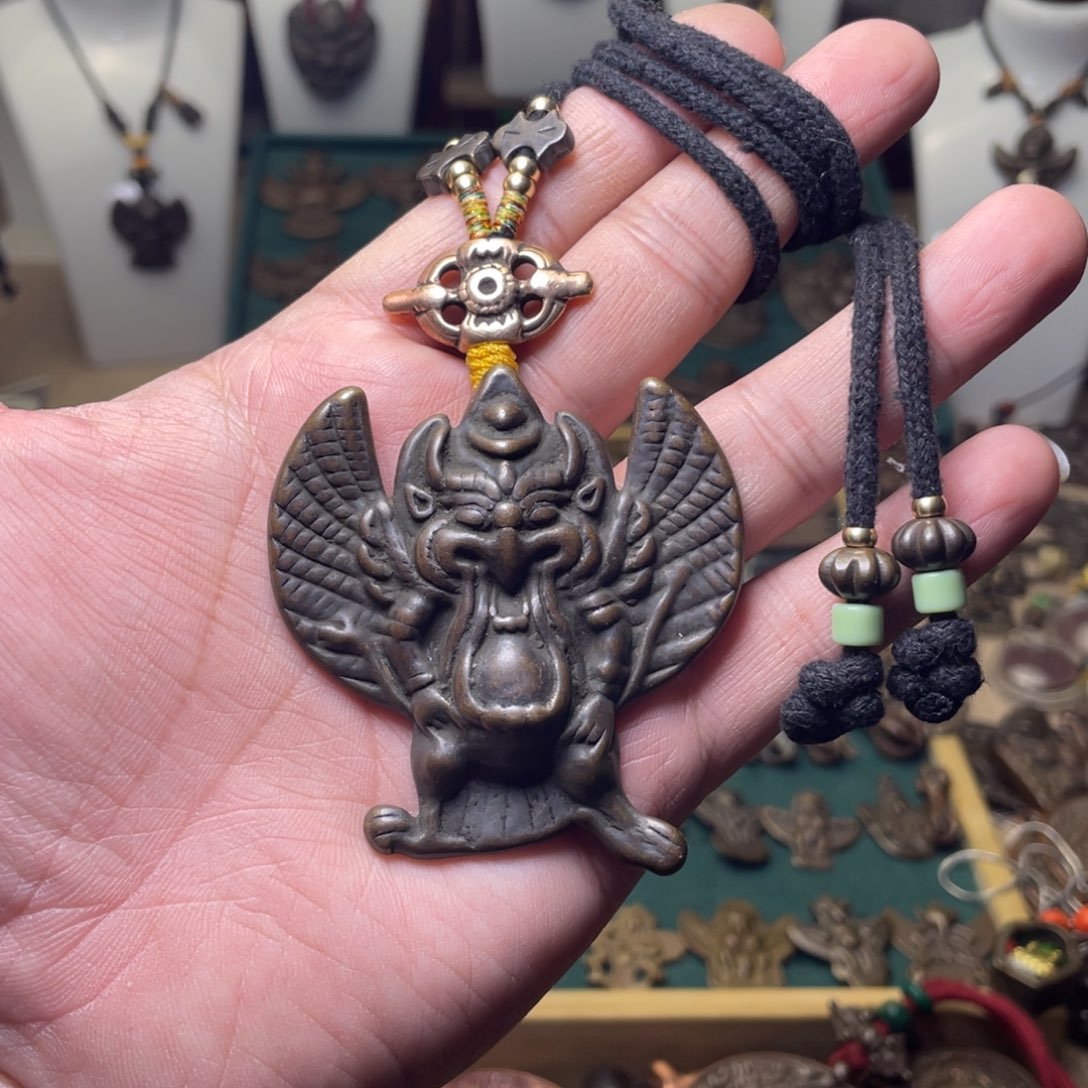 藏传大鹏鸟脖挂脖挂