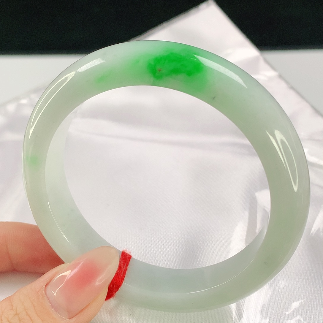 未镶嵌手镯翡翠680