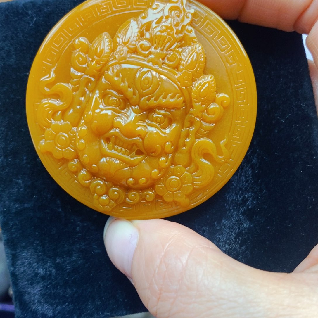 未镶嵌石英质玉（黄龙玉）吊坠(不含链)