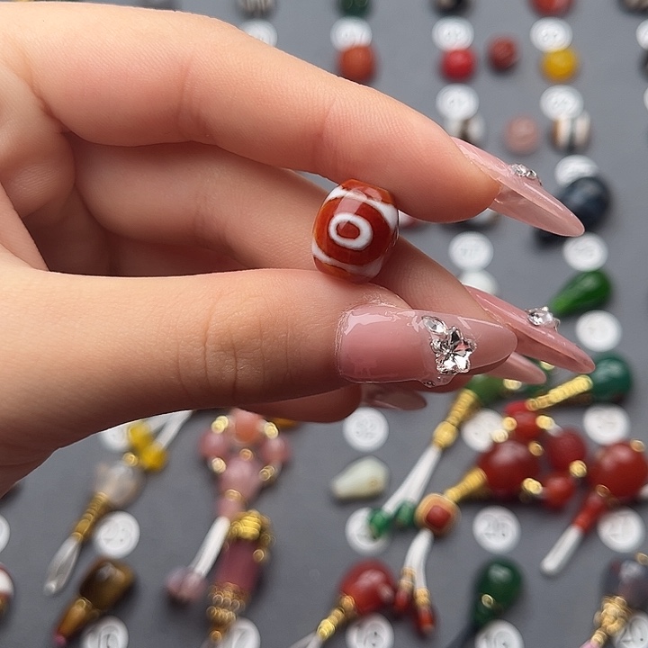 玛瑙/玉髓未镶嵌饰品