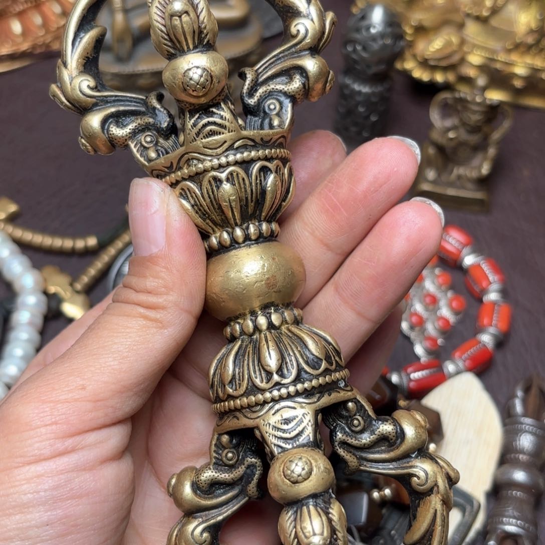 铜星月菩提吊坠项链