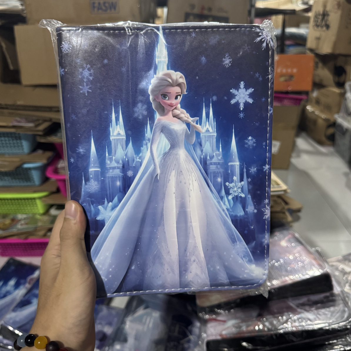 冰雪奇缘皮质四宫格卡册！