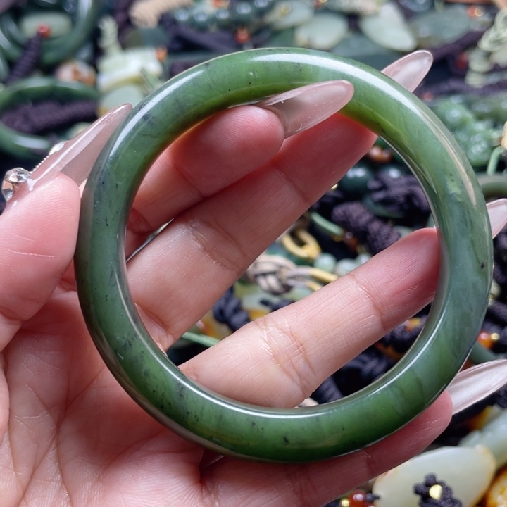 和田玉颈饰未镶嵌57