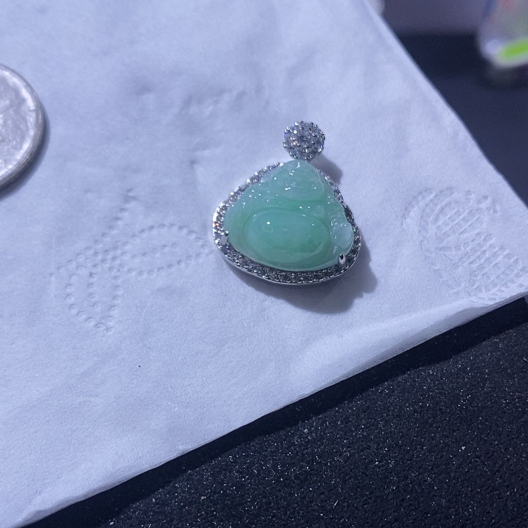 翡翠吊坠(不含链)未镶嵌