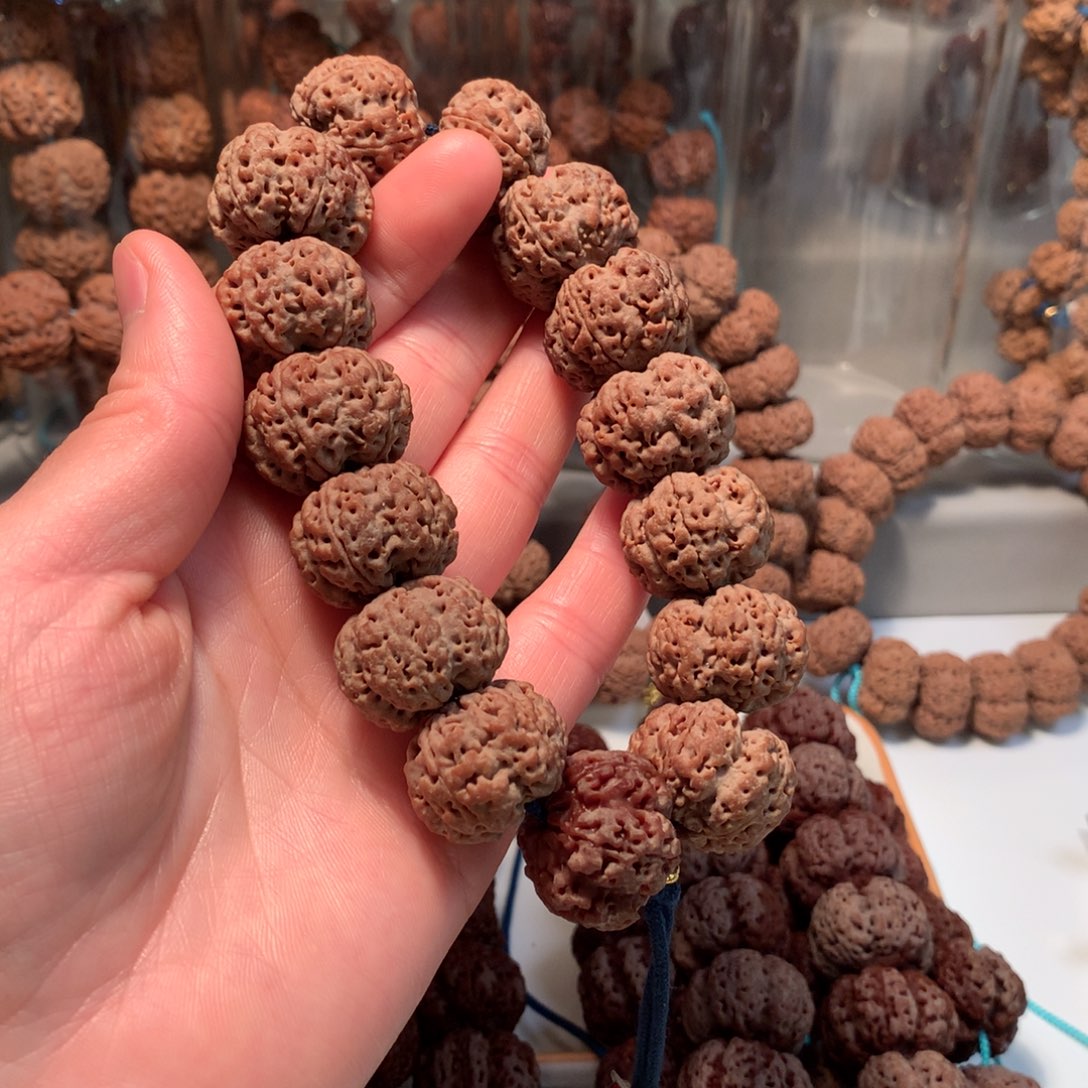 吊坠金刚菩提M***w梁王拉钩梅花