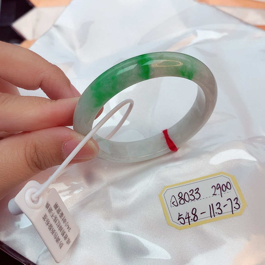 翡翠手镯未镶嵌天然缅甸翡翠A货