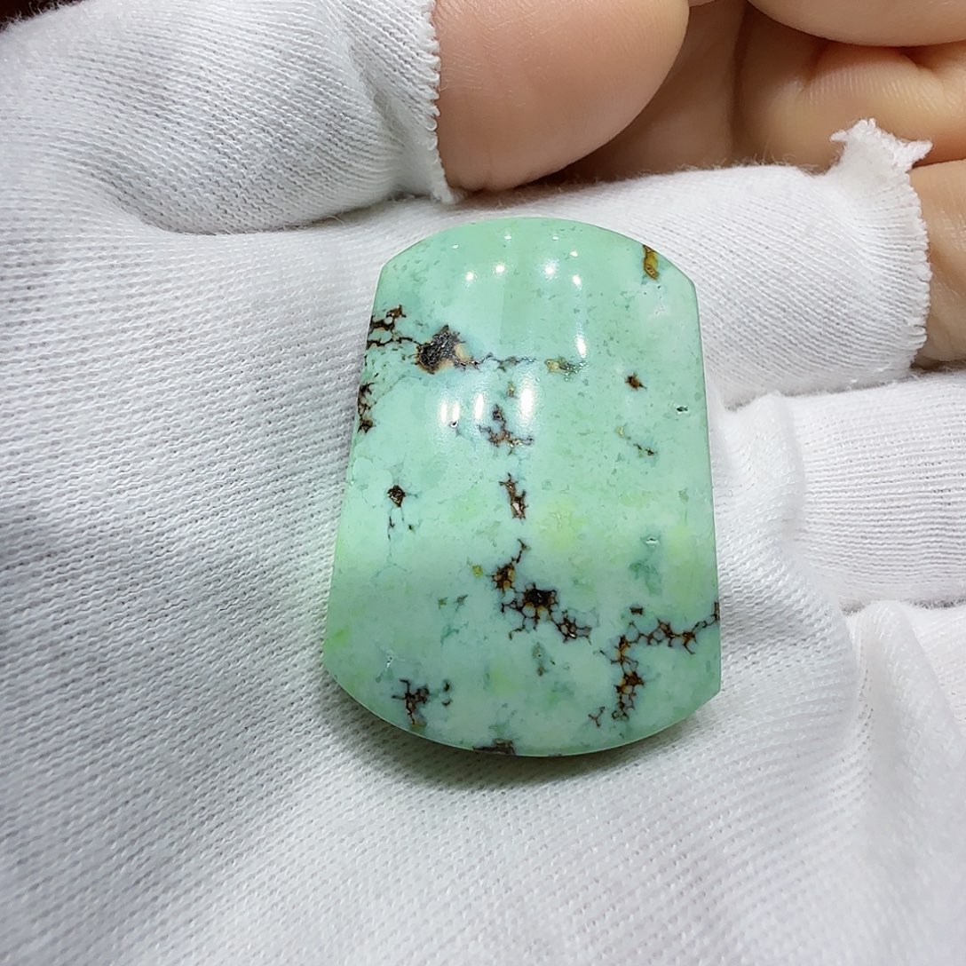 绿松石未镶嵌原矿绿松石