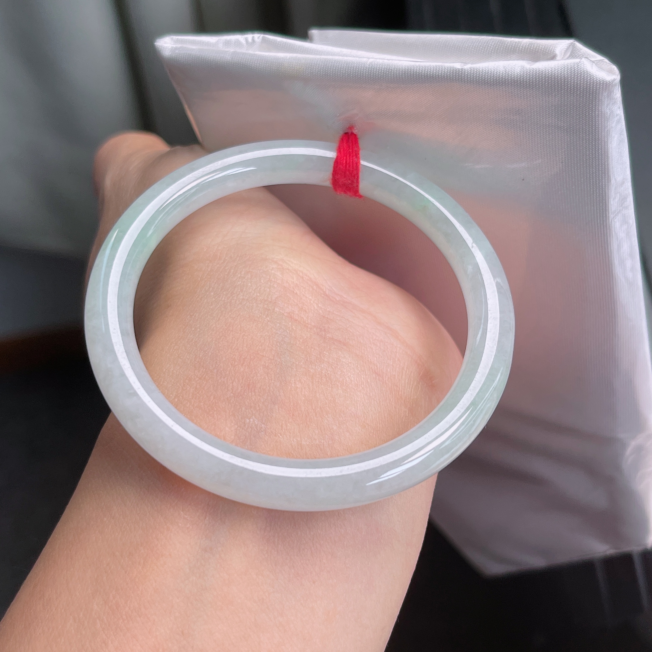 111号 缅甸天然A货手镯51-52冰润冰条小圈口手镯