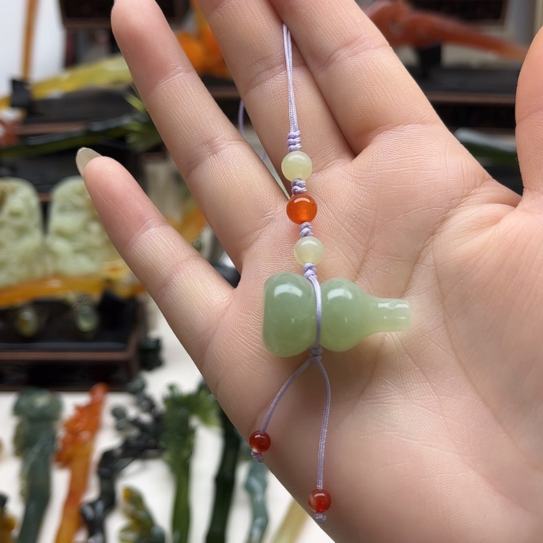 蛇纹石玉岫玉手链未镶嵌