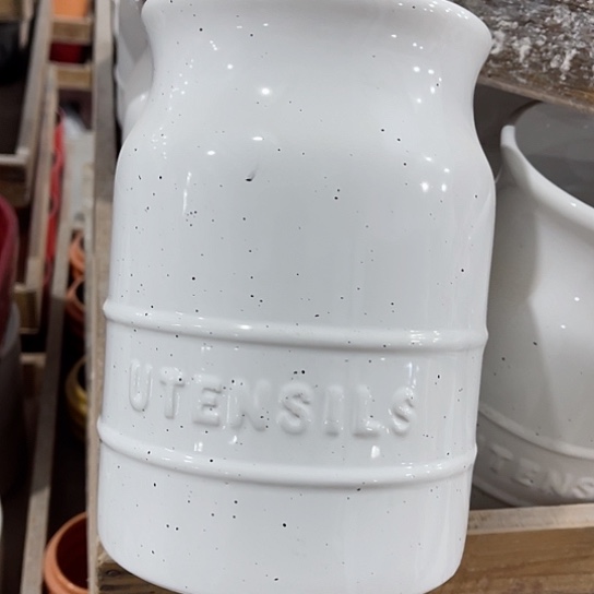 多肉绿植陶瓷花盆，9.9包邮，有孔