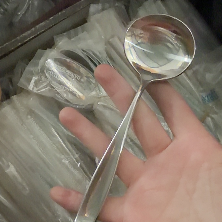 18-10不锈钢泽五主餐勺圆头