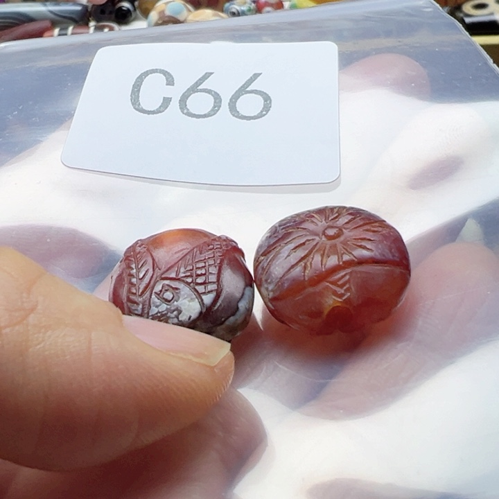 松***月玛瑙/玉髓未镶嵌手链