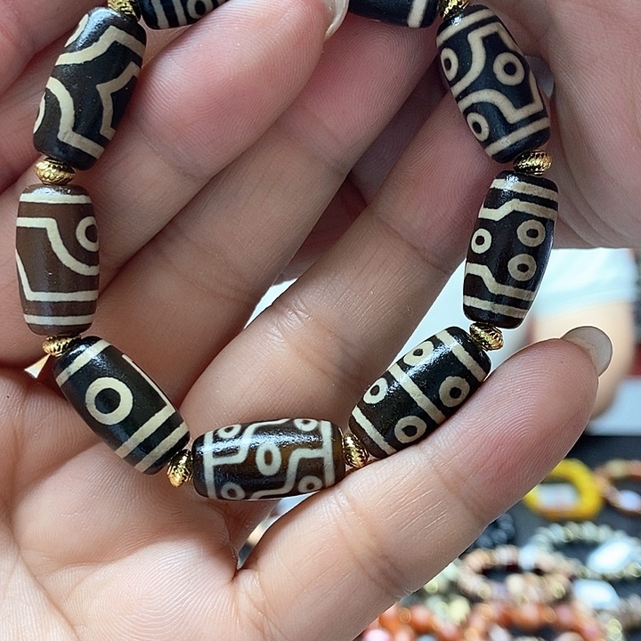 玛瑙/玉髓颈饰合金