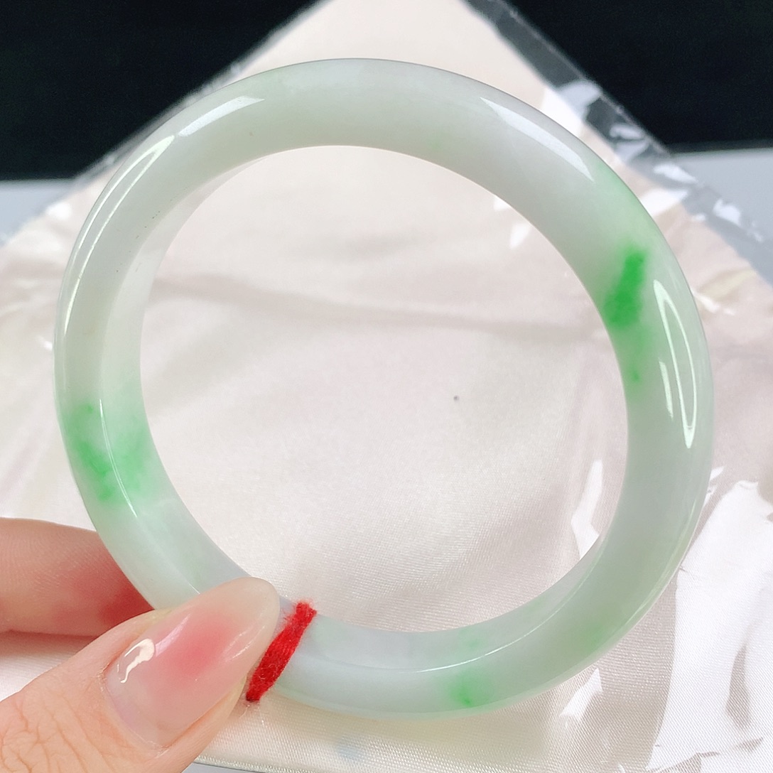 未镶嵌手镯翡翠837