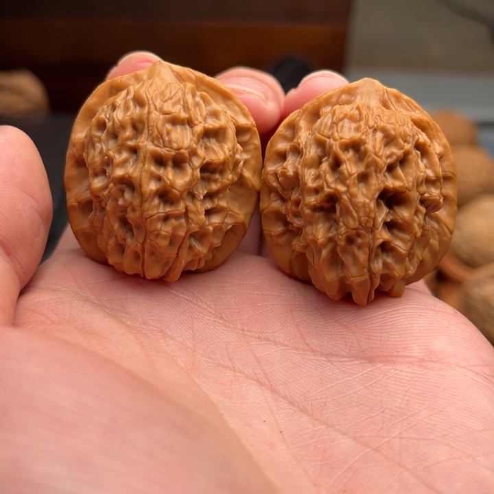 文玩核桃把件马老四 35