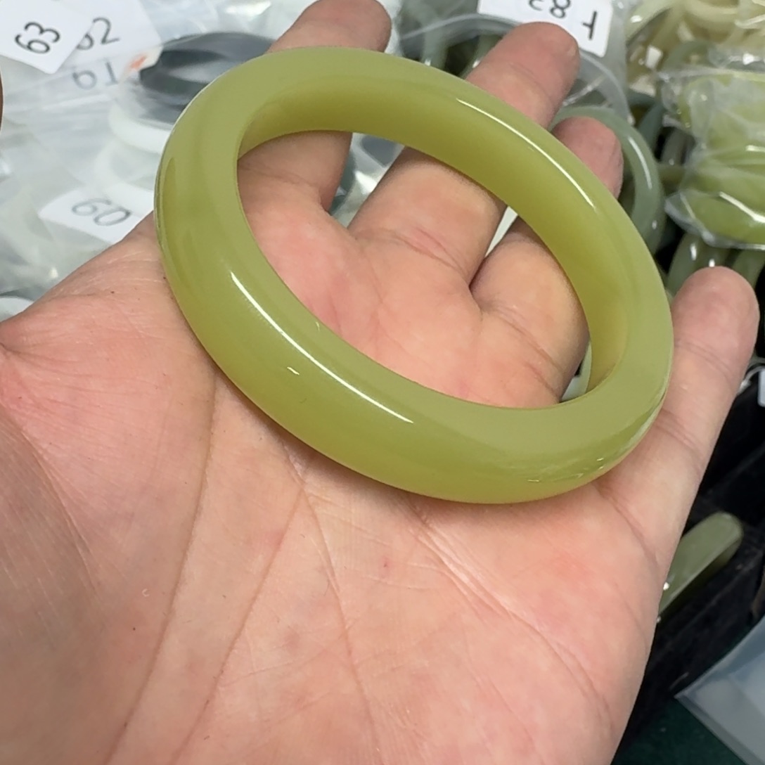 和田玉手镯未镶嵌64号手镯59圈口