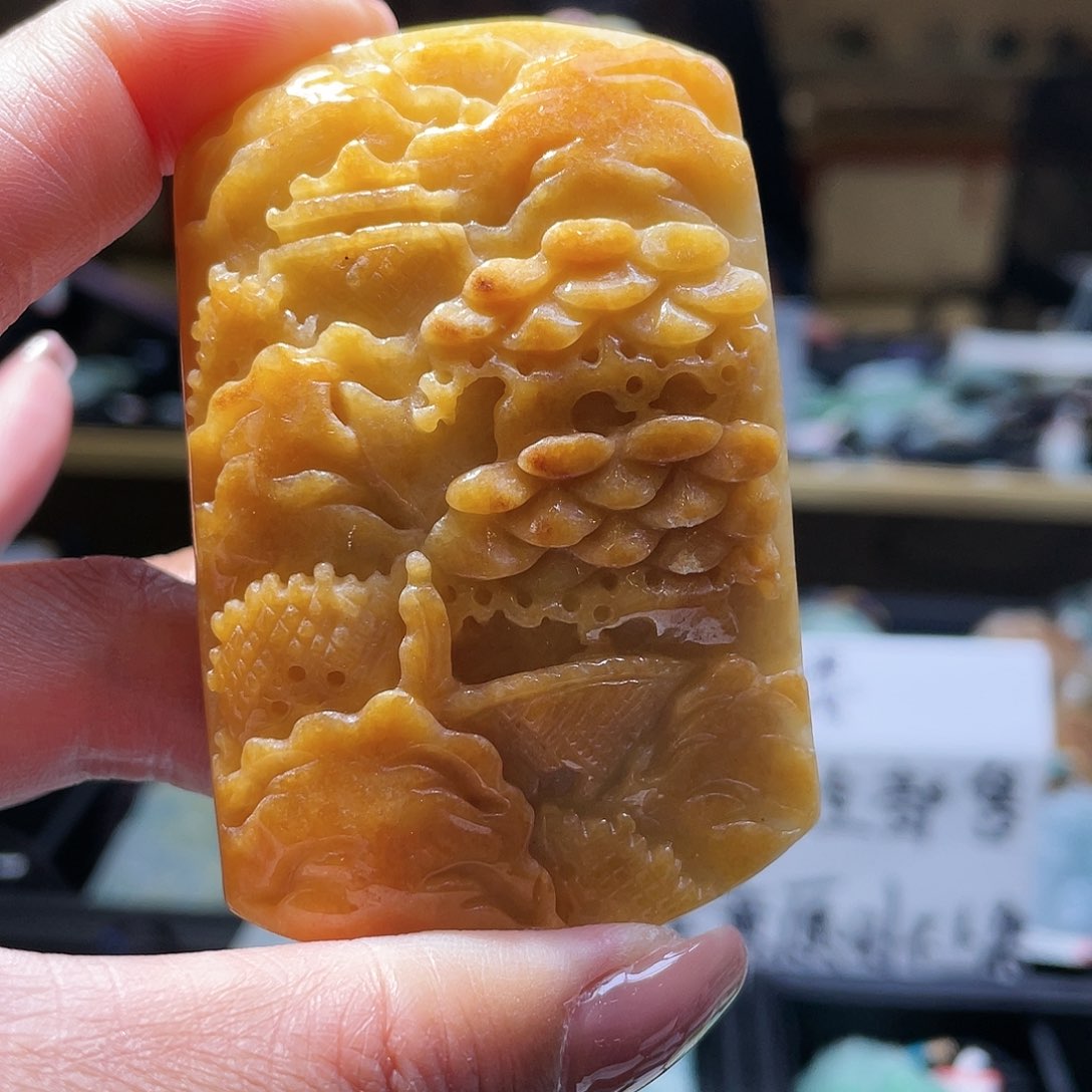 翡翠颈饰未镶嵌一个