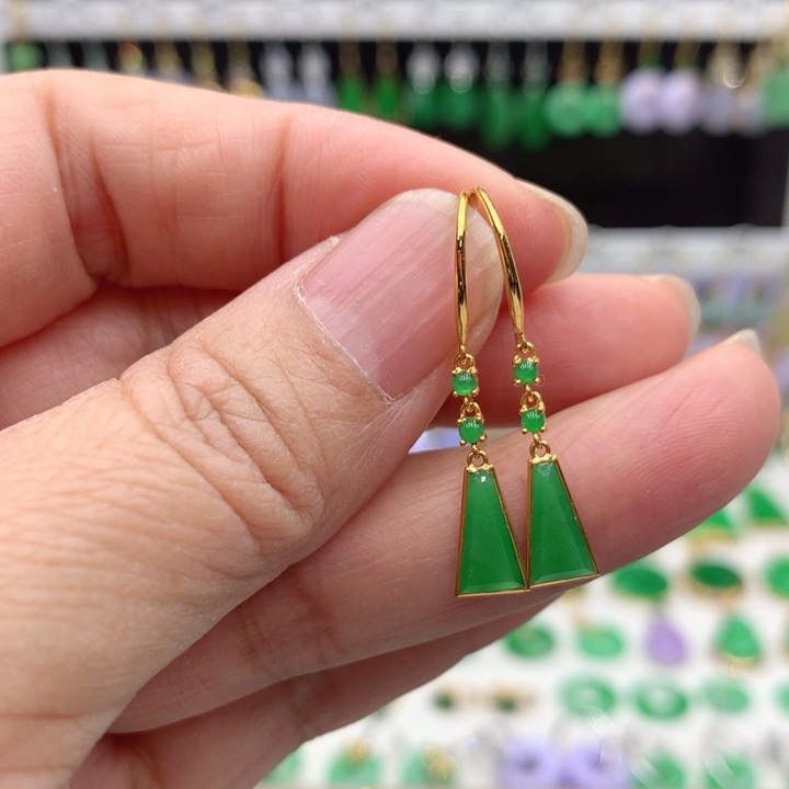 翡翠18K金镶嵌耳饰