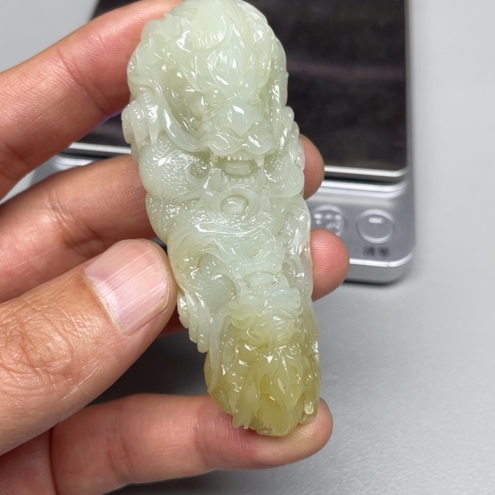 和田玉未镶嵌吊坠(不含链)山**…