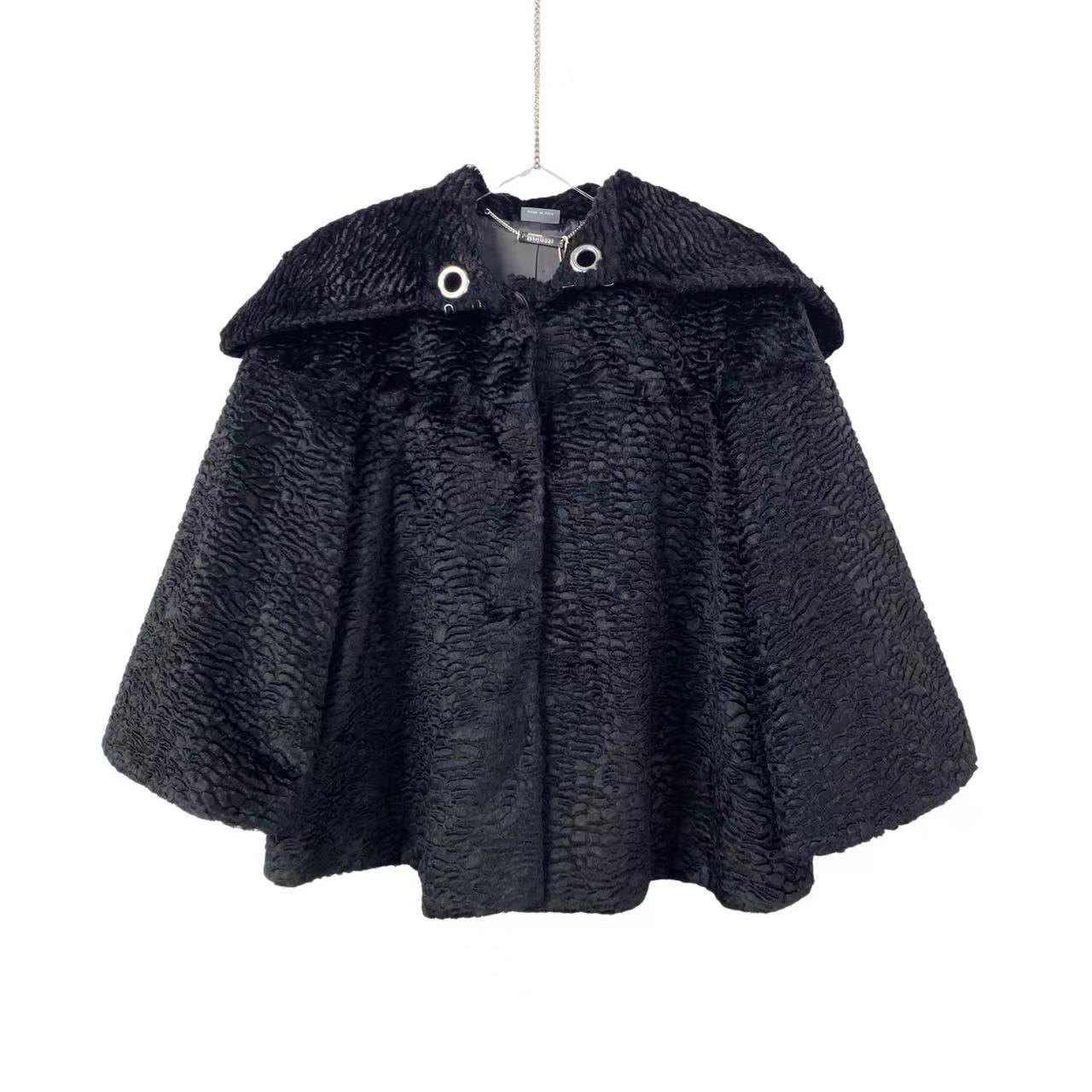 Alexander McQueen/亚历山大·麦昆 ti018 黑色斗篷 38码 98新