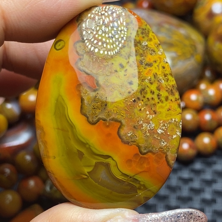 玛瑙/玉髓颈饰未镶嵌M***o