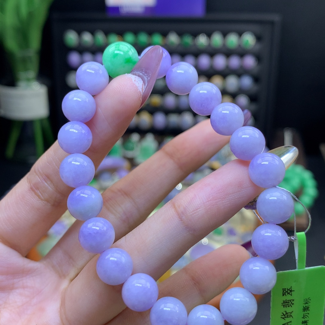 颈饰未镶嵌翡翠天然