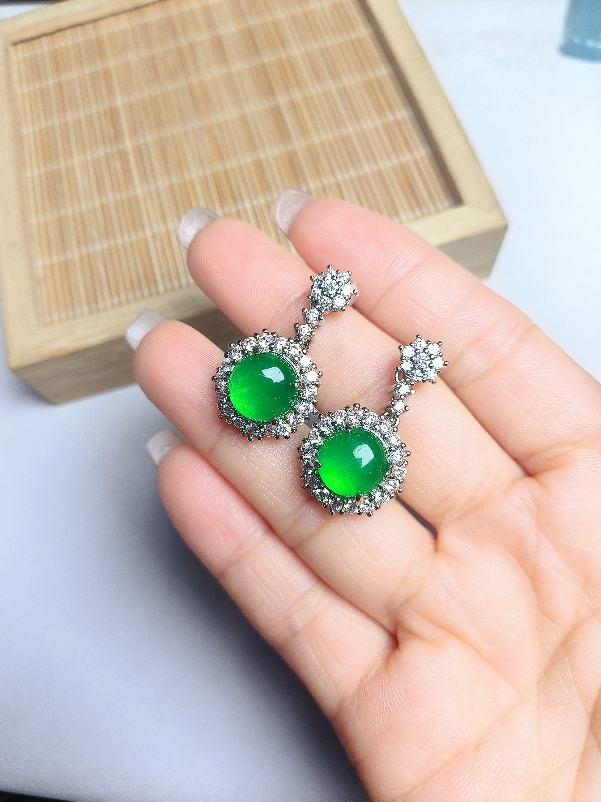 （聚宝严选）B45绿长耳钉精美气质时尚精致百搭妈妈款