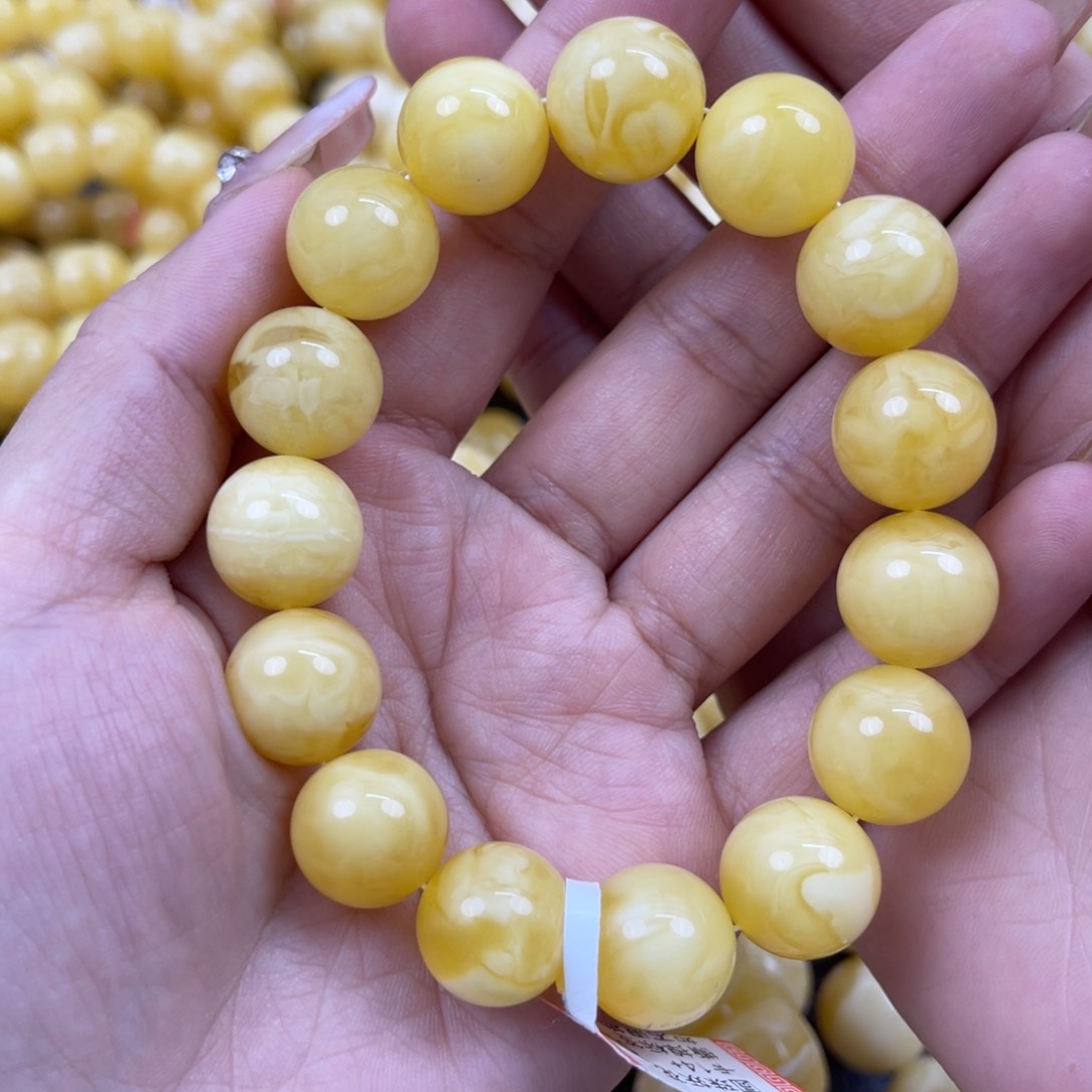 琥珀裸石未镶嵌尺寸14