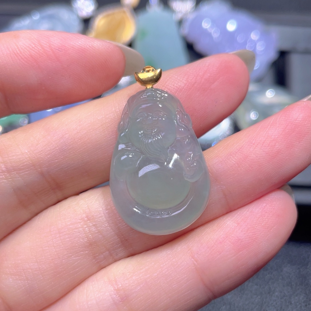 颈饰18K金镶嵌翡翠翡翠