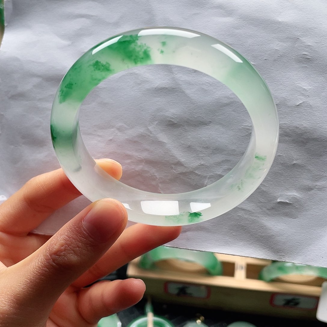 石英质玉手镯56➕未镶嵌