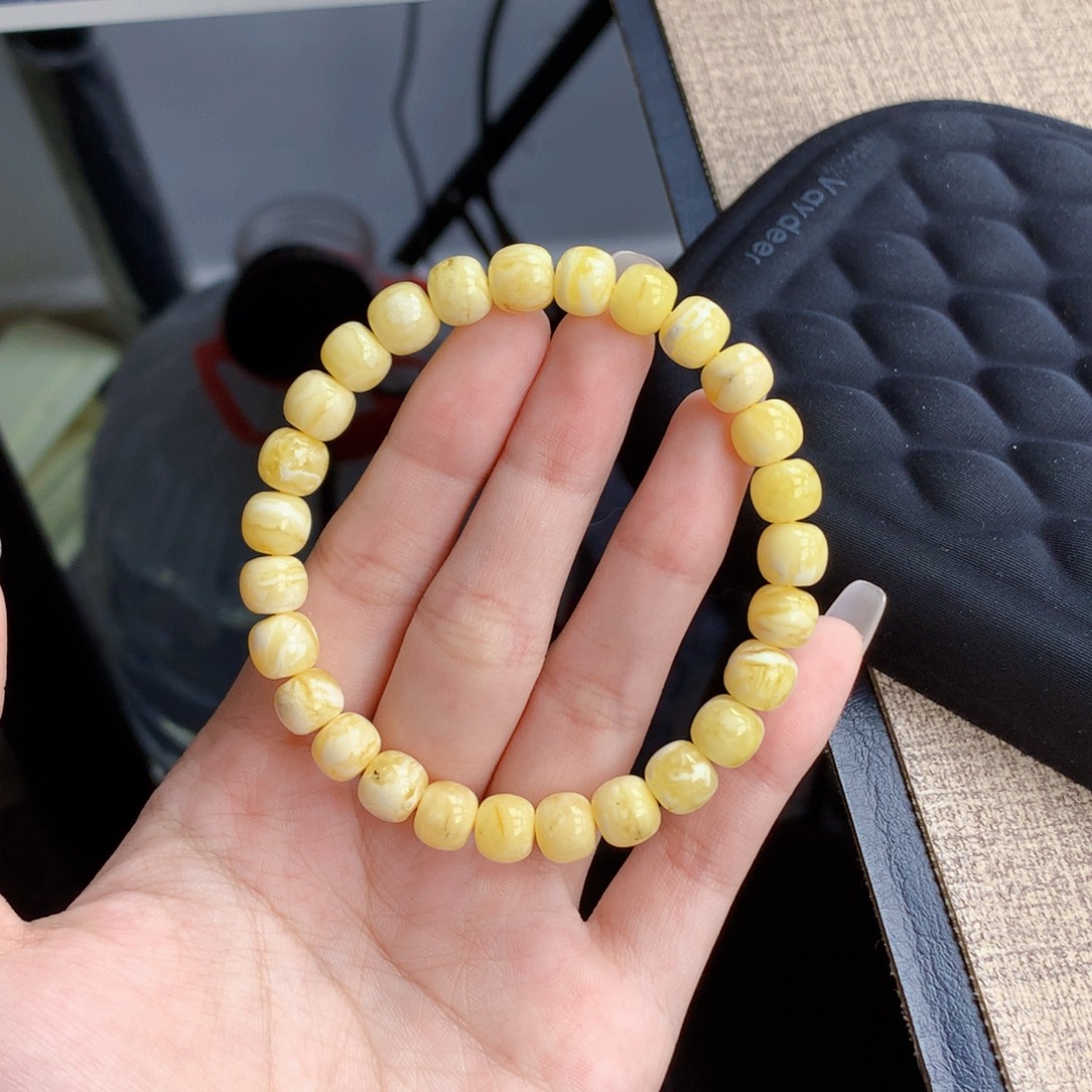 蜜蜡未镶嵌珠宝奇石8.5